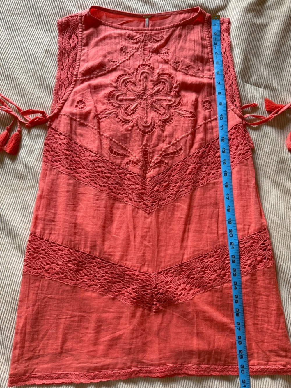 Free People Winifred Mini Dress Red Guava Coral Lace Tassel 100% Cotton Small - Picture 15 of 15